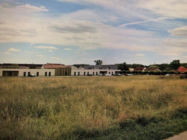 Terrain à Batir à vendre à Saint-Martin-sur-le-Pré dans la Marne (51520), ref : 51084-826