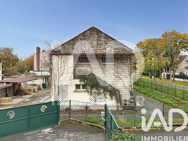 Immeuble à vendre 230 m² Maisons-Laffitte