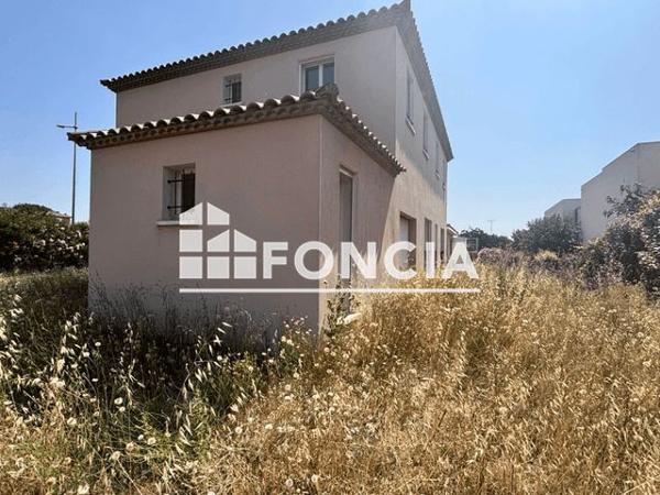 À vendre Local commercial 180.67 m² - Villeneuve-lès-béziers 34420
