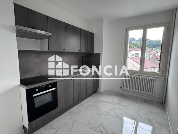 Location Appartement 2 pièces 52.89 m² - 2 RUE PAUL PAINLEVE Bellegarde-sur-valserine 01200
