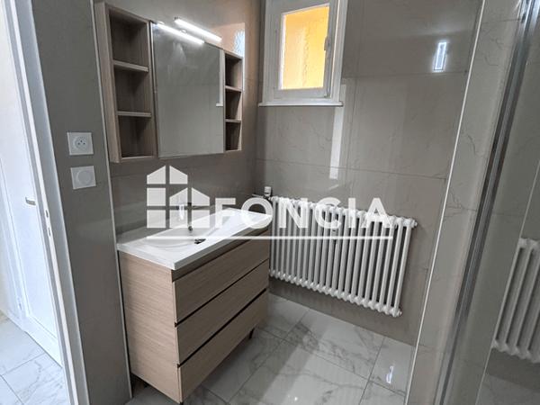 Location Appartement 2 pièces 52.89 m² - 2 RUE PAUL PAINLEVE Bellegarde-sur-valserine 01200