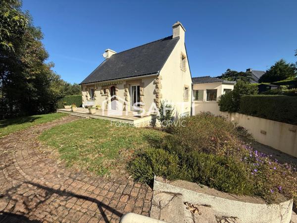 MAISON DE 127 M2 SUR TERRAIN DE 1327 M2 A SAINT NICOLAS DES EAUX