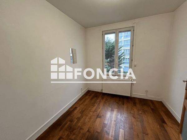 Location Appartement 3 pièces 51.8 m² - 23 RUE DES RESERVOIRS Chartres 28000