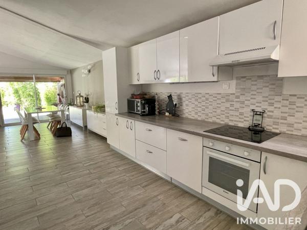 Maison à vendre 4 pièces 11 m² Villeneuve-lès-Avignon