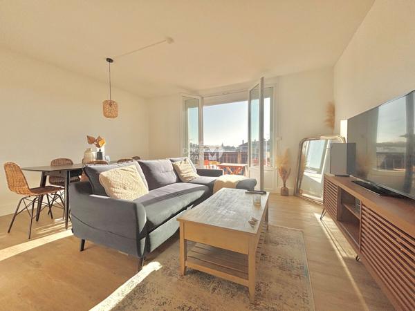 Appartement - À vendre - 64 m² - LAVAL | The Door Man