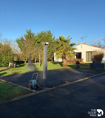 Maison - À vendre - 132 m² - SAINTE-SOULLE | The Door Man