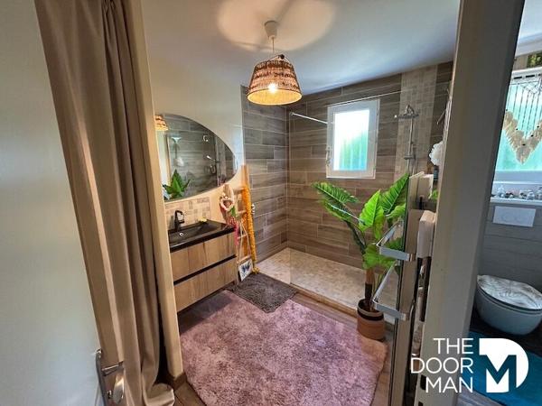 Maison - À vendre - 132 m² - SAINTE-SOULLE | The Door Man