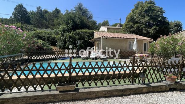 Maison
         4 pièces
        - 75 m² Exclusivité 360 000 € *