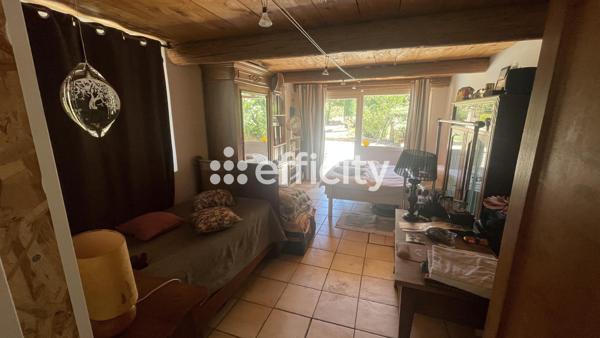 Maison
         4 pièces
        - 75 m² Exclusivité 360 000 € *