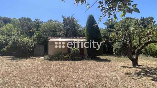 Maison
         4 pièces
        - 75 m² Exclusivité 360 000 € *
