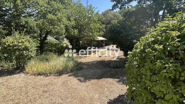 Maison
         4 pièces
        - 75 m² Exclusivité 360 000 € *