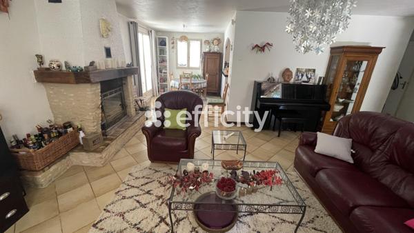 Maison
         4 pièces
        - 75 m² Exclusivité 360 000 € *