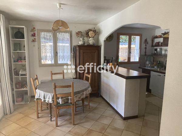 Maison
         4 pièces
        - 75 m² Exclusivité 360 000 € *