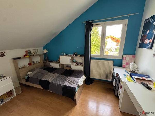 Maison à CLAIX, 38640 - 5 pièces 140m²