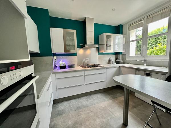 Maison d'exception à vendre à Pontoise - Maison 6 pièces 138 m² €638 000 ** - Référence 11036