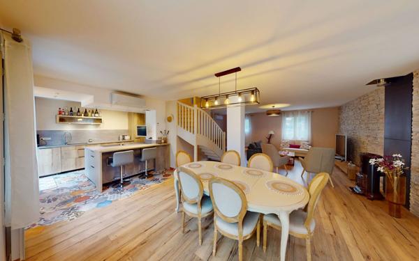 Maison à vendre    6 pièces •  Bailly-Romainvilliers