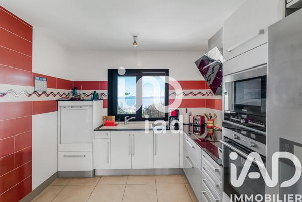 Maison à vendre 7 pièces 242 m² Sainte-Maxime