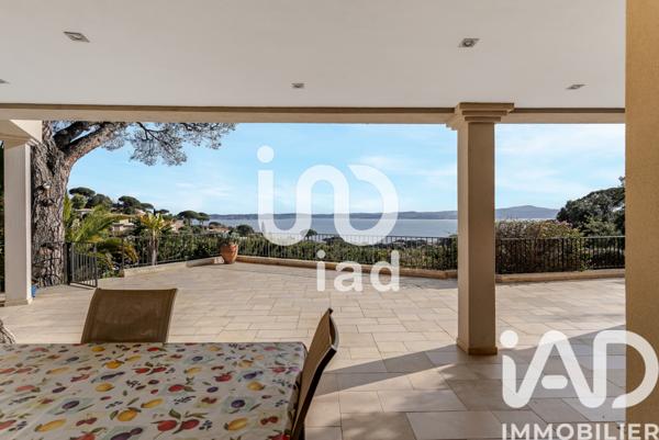 Maison à vendre 7 pièces 242 m² Sainte-Maxime