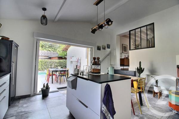 Maison à vendre  7 pièces - 177,27 m2 PESSAC - 33
