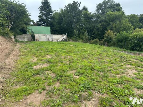 TERRAIN CONSTRUCTIBLE BRANVILLE-HAGUE