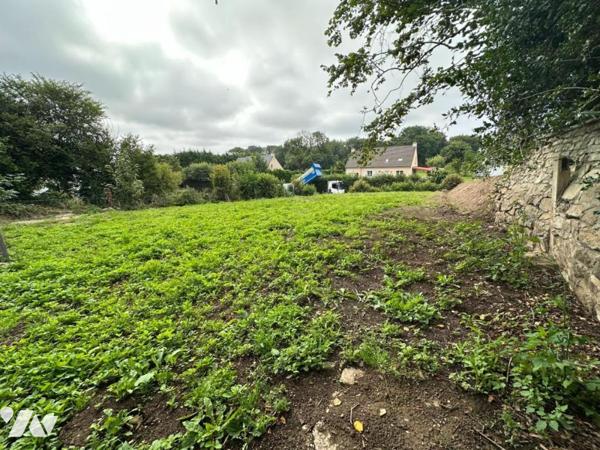 TERRAIN CONSTRUCTIBLE BRANVILLE-HAGUE