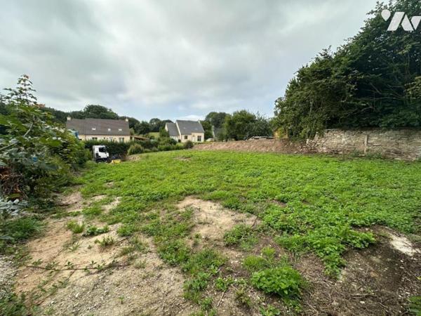 TERRAIN CONSTRUCTIBLE BRANVILLE-HAGUE