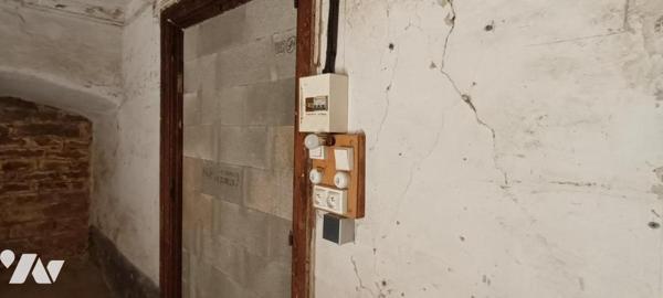Immeuble de 3 plateaux à rénover