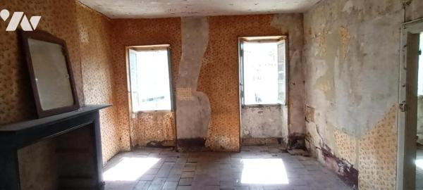 Immeuble de 3 plateaux à rénover