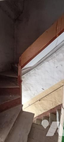 Immeuble de 3 plateaux à rénover
