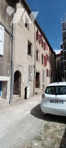 Immeuble de 3 plateaux à rénover