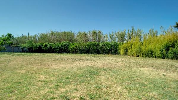 Cheval-Blanc (84460) TERRAIN A BATIR