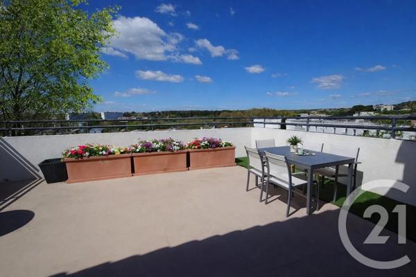 Appartement T5 à vendre  5 pièces - 78 m 2   CASTELNAU LE LEZ  - 34