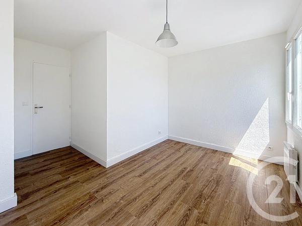 Appartement T5 à vendre  5 pièces - 78 m 2   CASTELNAU LE LEZ  - 34