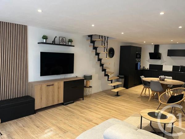Appartement F4 à vendre  4 pièces - 70,54 m 2   LE BARCARES  - 66