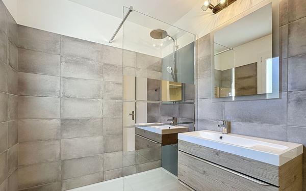 Maison à vendre    3 pièces •  Onet-le-Château
