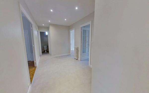 Appartement à louer    4 pièces • 98,56 m2 Lyon 6