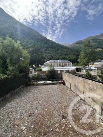 Appartement à vendre  2 pièces - 39,75 m 2   CAUTERETS  - 65