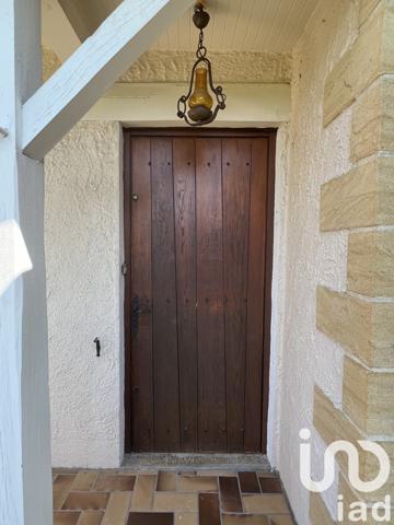 Maison traditionnelle 6 pièces de 123 m² à Lagraulière (19700)