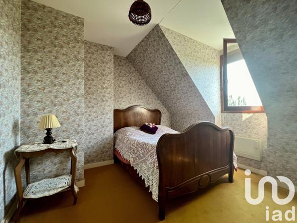 Maison traditionnelle 6 pièces de 123 m² à Lagraulière (19700)