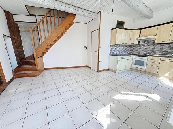 Exclusif chez Safti Maison de village proche commerce Magalas