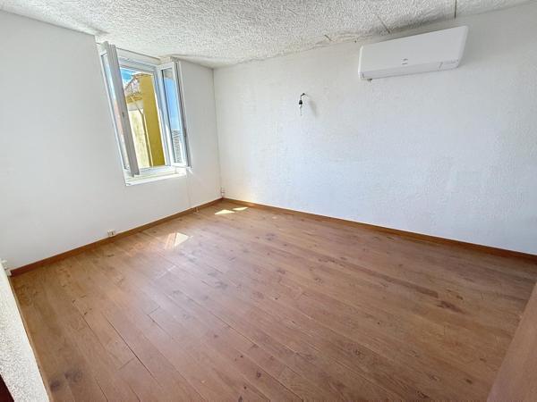 Exclusif chez Safti Maison de village proche commerce Magalas