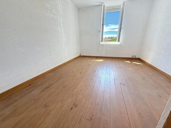 Exclusif chez Safti Maison de village proche commerce Magalas