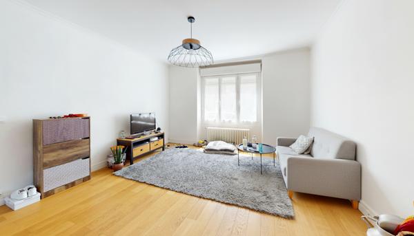 MAISON BOURGES 5 PIÈCES 130 M²