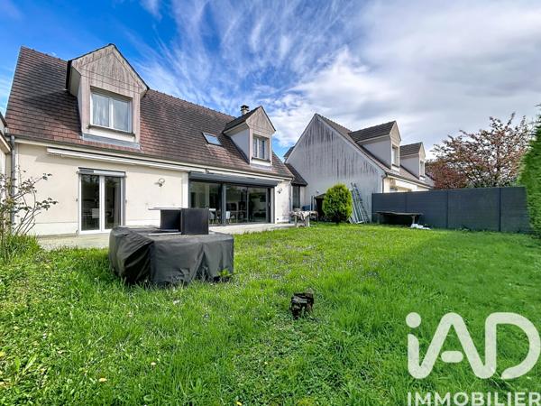 Maison à vendre 5 pièces 141 m² Bussy-Saint-Georges