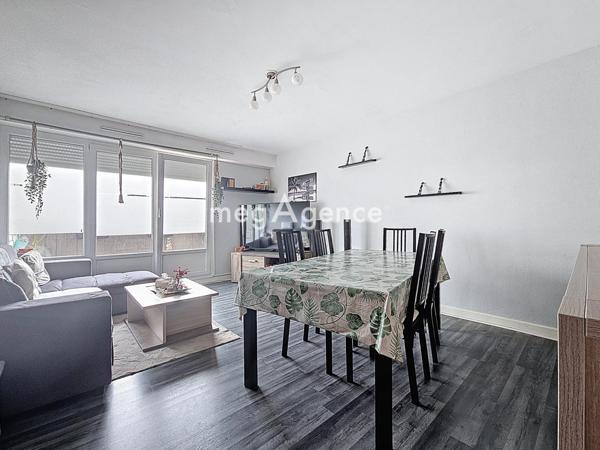 Appartement à AUBERGENVILLE, 78410 - 5 pièces 91m²