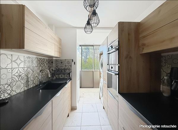 Appartement-Aix-En-Provence-3 pièces- 2 Places de Parking 1 cave