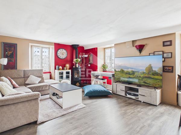 Hasparren -  Vente Maison  -  Beaux volumes