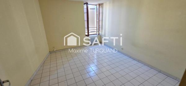 Immeuble de rapport 132m², 3 logements loués.