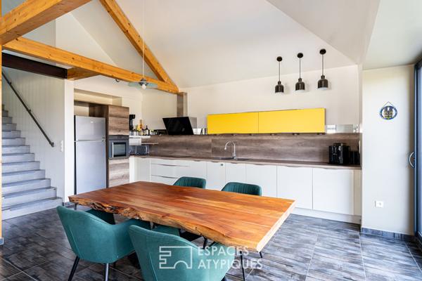 Triplex avec jardin et vue dégagée