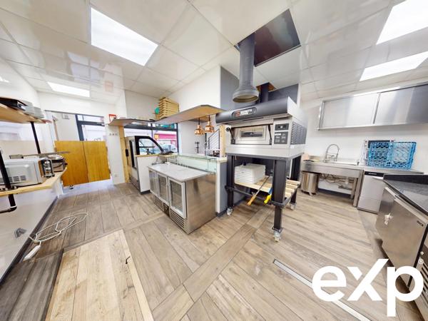 Troyes, Local Commercial Libre, Sans Droit d'entrée